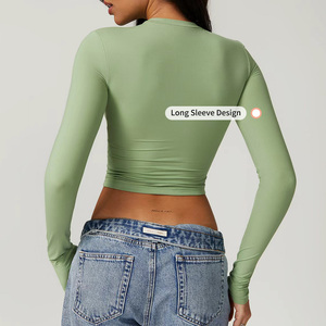 T-shirts de sport pour femmes, coupe ajustée, col rond, manches longues, séchage rapide, respirants, de haute qualité, personnalisés - Product Image 5