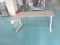 Bureau de jeu avancé en forme de L BEISIJIE avec surface en fibre de carbone et lumières RVB multicolores pour les joueurs, image réelle d'usine L-L