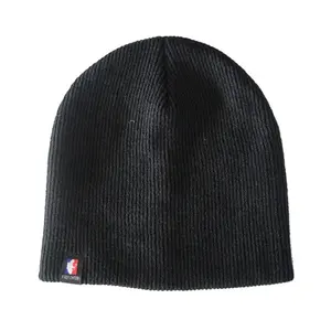 Winter Beanie Custom Logo 100% Acrylic Black Woven Label Winter Knitted Beanies Slouch Beanie Winter Hat