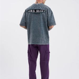 Camiseta con Logotipo Personalizado, Diseño Extragrande con Recorte en la Espalda, Estilo Retro, Corte y Costura Vintage, Lavado Desgastado, Bordes sin Rematar - Product Image 2