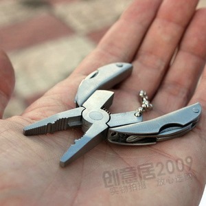 <b>Mini</b> Multi Functional Turtle Shell <b>Pliers</b> 6.1X3X0.65Cm Stainless Steel Outdoor Camping Survival Tool Folding <b>Pliers</b> Gift - Product Image 2