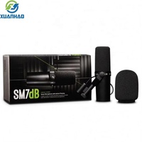 Hochwertiges Broadcast-Mikrofon SM7DB SM7B Dynamisches Mikrofon mit Geräuschunterdrückung Eingebauter Vorverstärker Nierencharakteristik für Voice-Over und Live-Streaming