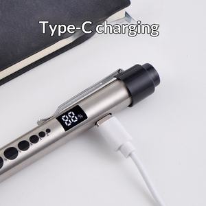 Linterna Recargable Médica para Examen Oral, Nasal, Oftalmológico y <span class=keywords><strong>de</strong></span> Oído en Enfermeras y Consultorios - Product Image 4