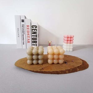 Velas Aromáticas en Forma <span class=keywords><strong>de</strong></span> Cubo para el Hogar, 5.4 oz, Decoración Estética para Habitaciones, Regalos Decorativos en Forma <span class=keywords><strong>de</strong></span> Pastel - Product Image 5