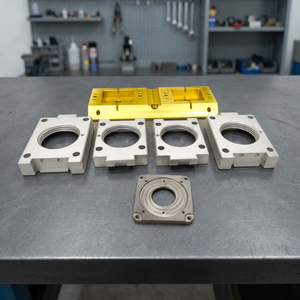 Fraiseuse verticale CNC haute vitesse pour l'anodisation et l'automatisation industrielle, pièces métalliques sur mesure, 12000-15000 tr/min, cône de broche BBT40 - Product Image 2