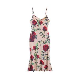 Vestido de Verano Runqi N8414 Talla Grande con Estampado Floral, Corte en Biás, Cola de Pez, Color Rosa, Cintura Natural, Sin Tirantes, para Mujer - Product Image 3
