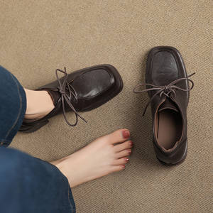 Bottes longues rétro élégantes pour femmes, en cuir véritable fait main, antidérapantes, imperméables, couleur unie, bout pointu, décontractées - Product Image 4