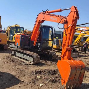 Excavatrice japonaise Hitachi ZX70, petite excavatrice de 7 tonnes, excavatrice sur chenilles Hitachi pour travaux agricoles et forestiers avec certification EPA - Product Image 1