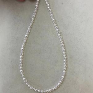 Collar Largo con Perlas Grandes, Diseño Exclusivo Wenchi, Cadena para Suéter, Versátil y Lujoso, Modelo 21252 - Product Image 3