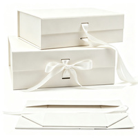 Boîte cadeau pliante magnétique de luxe blanche avec logo personnalisé, fermeture magnétique, boîte d'expédition en carton pour l'emballage de chaussures et de vêtements