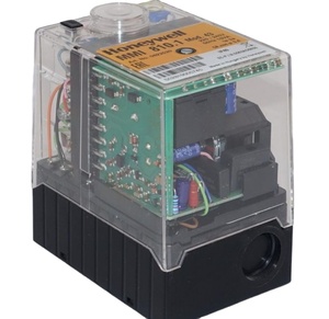 Contrôleur programmable Honeywee <span class=keywords><strong>Controller</strong></span> MMI 810.1 <span class=keywords><strong>Mod</strong></span>.33 Riyalu 0620220u - Product Image 1