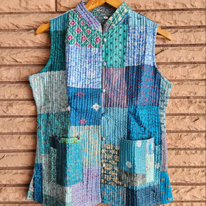 Veste décontractée pour femme en coton matelassé fait main de qualité supérieure, à manches courtes, motif floral, fermeture à ceinture, douce, séchage rapide, pour l'hiver - Product Image 1