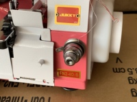 Machine à coudre à surjet Jukky FN2 - 4D - B avec lumière et petit moteur Scénarios de couture portables pour vêtements ménagers et petits sacs