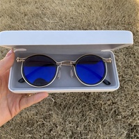 Lunettes Photochromiques Anti-Lumière Bleue pour Hommes, Style Punk Métal Rétro, Cercle Noir et Or, Verres Photogray Anti-Reflet 2026