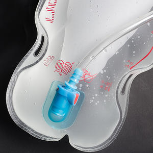 Bolsa de agua para deportes al aire libre de 2,5 L del fabricante Bolsa resistente a la presión gruesa de apertura completa para montañismo y ciclismo - Product Image 5