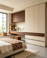 Armoire de chambre contemporaine en bois avec coiffeuse intégrée et poste de travail, fonctionnalités de suspension – Meuble de maison durable et peu encombrant