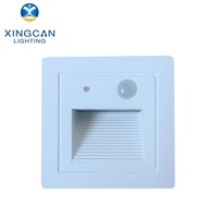 Lampes murales d'angle intérieures à détecteur de mouvement et télécommande, en aluminium IP65, blanc chaud 3W, pour jardin, escalier, couloir, éclairage LED encastré pour escalier