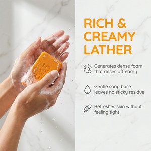 Savon artisanal à l'huile essentielle de carotte <span class=keywords><strong>E45</strong></span> avec gommage au curcuma pour le lavage des mains, du visage et du corps - Blanchissant et exfoliant - Product Image 3