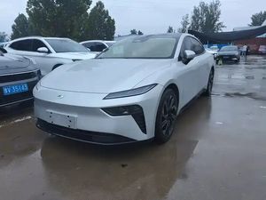 Offre Spéciale EV 2024 Dongfeng Yipai E007 620 Ruyi Edition Berline électrique à 620km d'autonomie - Product Image 2