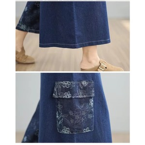 Pantacollant in denim con stampa floreale primavera estate 2026 all'ingrosso, vita elasticizzata, pannello asimmetrico, gamba larga, <span class=keywords><strong>pantaloni</strong></span> cropped da donna taglie forti - Product Image 5