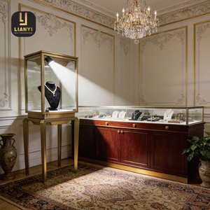 Vitrina de Calidad Museística Premium con Iluminación LED Personalizada, Cerradura de Seguridad y Estética Elegante para Casa de Subastas - Product Image 4