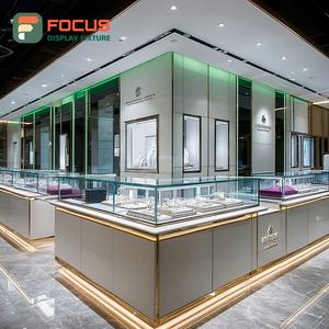 Exhibidor de Joyería Moderno para Interiores de Tiendas, Mostrador de Exhibición con Marco de Madera para Espacios de Boutique - Product Image 6