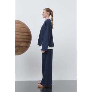 Sudadera Asimétrica Extra Grande para Mujer Luna, Tejido Transpirable de 320G, Color Negro 32223SWT - Product Image 3