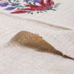 Couverture de canapé décorative personnalisée en coton biologique, faite à la main, avec impression de blocs floraux - Product Image 6