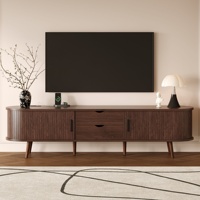 Meuble TV moderne du milieu du siècle en MDF avec portes à tambours, tiroirs et prise électrique - Rangement écologique pour téléviseurs jusqu'à 80 pouces, idéal pour salon et chambre
