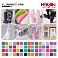 Chaussettes personnalisées, chaussettes de sport blanches en tricot jacquard, logo de marque propre, chaussettes athlétiques personnalisées pour hommes, chaussettes personnalisées avec logo