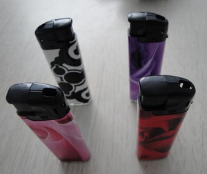 <span class=keywords><strong>Briquet</strong></span> électronique à gaz butane en plastique <span class=keywords><strong>avec</strong></span> <span class=keywords><strong>photo</strong></span> personnalisée - Product Image 1