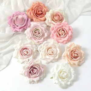 LO-53 Fleurs artificielles décoratives en gros, bourgeons <span class=keywords><strong>de</strong></span> roses à bords frisés, têtes <span class=keywords><strong>de</strong></span> roses en soie <span class=keywords><strong>de</strong></span> 10 cm pour événements, bouquets <span class=keywords><strong>de</strong></span> mariée et projets <span class=keywords><strong>de</strong></span> bricolage - Product Image 3