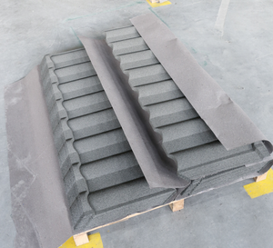 Tuiles de toiture en <span class=keywords><strong>aluminium</strong></span> en vente chaude, fournies par une usine chinoise, <span class=keywords><strong>prix</strong></span> bas, tuiles de toiture en métal, feuilles de matériaux de construction - Product Image 4