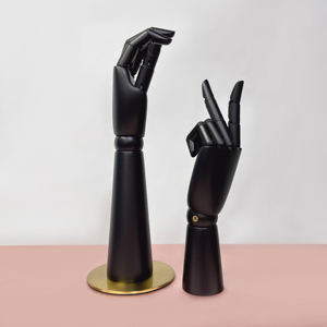 Manichino in legno nero opaco di alta qualità mani in legno per gioielli Display Display orologio con Base rotonda dorata - Product Image 4