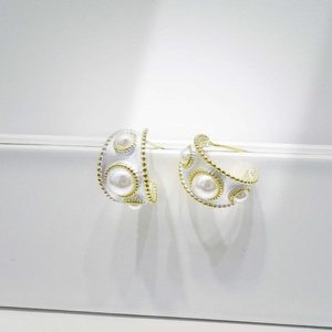 wholesale plata 925 silver Geometric <b>Cuff</b> <b>earring</b> Classic Everyday women western elegant Gold Plated Pearl fine stud <b>earrings</b> - Product Image 1