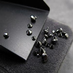 Diamante Cultivado en Laboratorio de Corte Brillante, Negro Natural, Calibrado, de 2.00 a 3.00 Quilates, Calidad Excelente, Dureza 10 Moh's, Relleno - Product Image 3