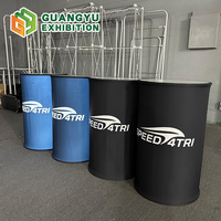 Table promotionnelle pliable et portable, légère, à montage rapide et personnalisable pour les marchés en plein air, les salons professionnels ou la promotion de rue