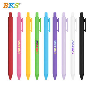 Stylos à bille en plastique de haute qualité personnalisables avec gravure, personnalisez-les avec des noms ou des logos, cadeaux d'entreprise mémorables. - Product Image 1