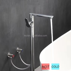 Grifo de Bañera de Lujo de Latón, Independiente, Montado en el Suelo, Mezclador de Ducha con Rociador de Mano <span class=keywords><strong>para</strong></span> Baños Modernos de Hotel - Product Image 3