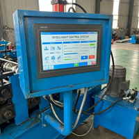 Machine de formage de tôles à joint debout motorisée de haute précision certifiée CE avec contrôle PLC pour toitures métalliques architecturales européennes