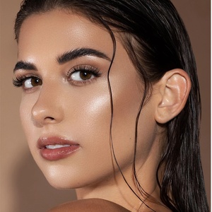 Iluminador Corporal en Crema de Larga Duración Personalizable con Tu Propia Marca, Resistente al Agua, Sin Logotipo, Vegano, Maquillaje Facial, Iluminador Líquido - Product Image 2
