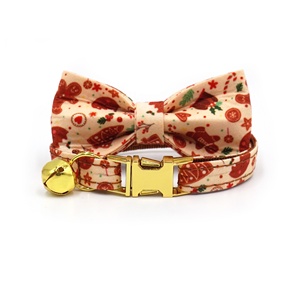 Tendencia invierno 2024 Navidad Gingerbread gato lazo <span class=keywords><strong>collar</strong></span> marrón correas gato <span class=keywords><strong>collar</strong></span> hebilla con campana elegante gato <span class=keywords><strong>collar</strong></span> láser - Product Image 1