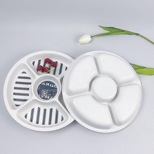Assiettes à dîner en plastique mat à 5 compartiments pour la cuisine domestique, assiettes sectionnelles personnalisées, écologiques et sûres, <span class=keywords><strong>service</strong></span> OEM - Product Image 2