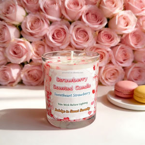 Bougies d'anniversaire modernes et élégantes pour femmes et meilleures amies - Cire de soja naturelle, pot en verre, parfum vanille, coffret cadeau - Product Image 1