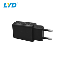 Adaptateur d'alimentation à découpage personnalisé 5W 5V QC4.0 avec protection OVP/OTP, matériau PC ignifuge, écologique, sortie DC 1A