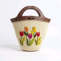 Sac à main en raphia fait main, brodé de fleurs, demi-lune, sac à bandoulière, sac de plage, sac de voyage pour femmes