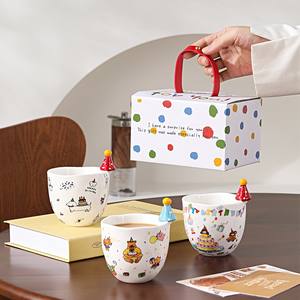 Tasses à café à main en céramique mignonnes et créatives cadeaux <span class=keywords><strong>de</strong></span> Noël haute valeur pour l'argent maison utilisé Couple dessin animé et tasse pour enfants - Product Image 1