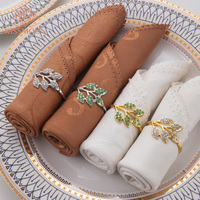 Anneau de serviette de table de luxe moderne, écologique et durable, en émail or/argent, orné de feuilles et de diamants, idéal pour mariages, banquets et hôtels
