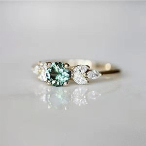 Anello quadrato verde da donna, accessorio semplice ed elegante per l'uso quotidiano - Product Image 5