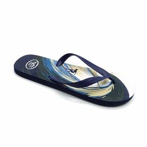 Vente en gros de tongs pour hommes à imprimé mode, semelle légère en PE, personnalisables - Product Image 2